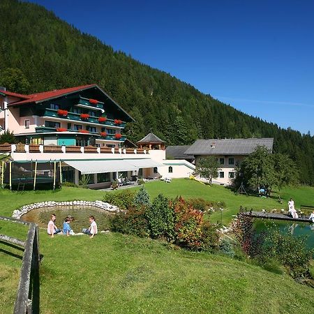 Alpenhotel Neuwirt Schladming Exterior photo